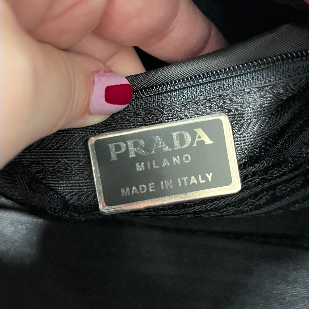 VTG Prada SS2000 RTW Bowler Black Merlor Burgundy Vitello Drive Bowling Bag Tote - Picture 11 of 13